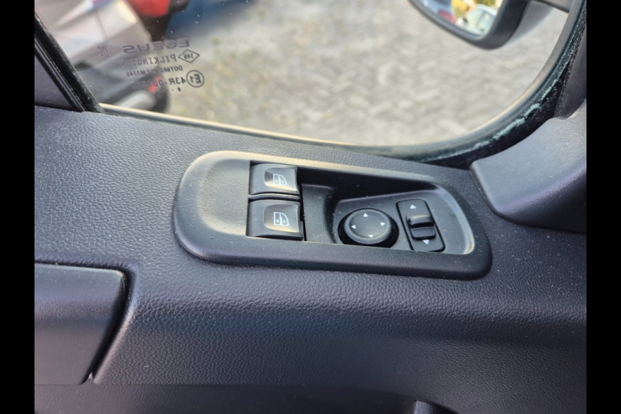 Renault Master Red Van 3T5 E6 L2 H2 135 Pk Nwe APK