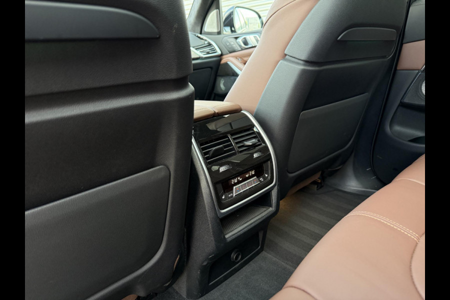 BMW X5 xDrive45e M-Sport 4-Wielsturing B&W CoPilot Sky