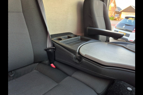 Renault Master Red Van 3T5 E6 L2 H2 135 Pk Nwe APK
