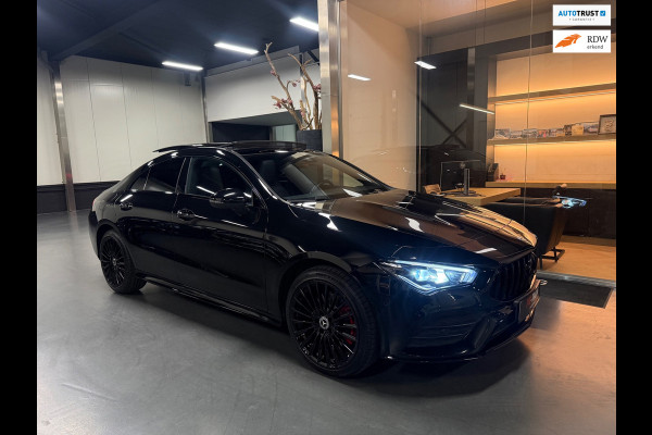 Mercedes-Benz CLA-Klasse 250 e Amg night Panorama Sfeerverl. Camera AMG-Pack