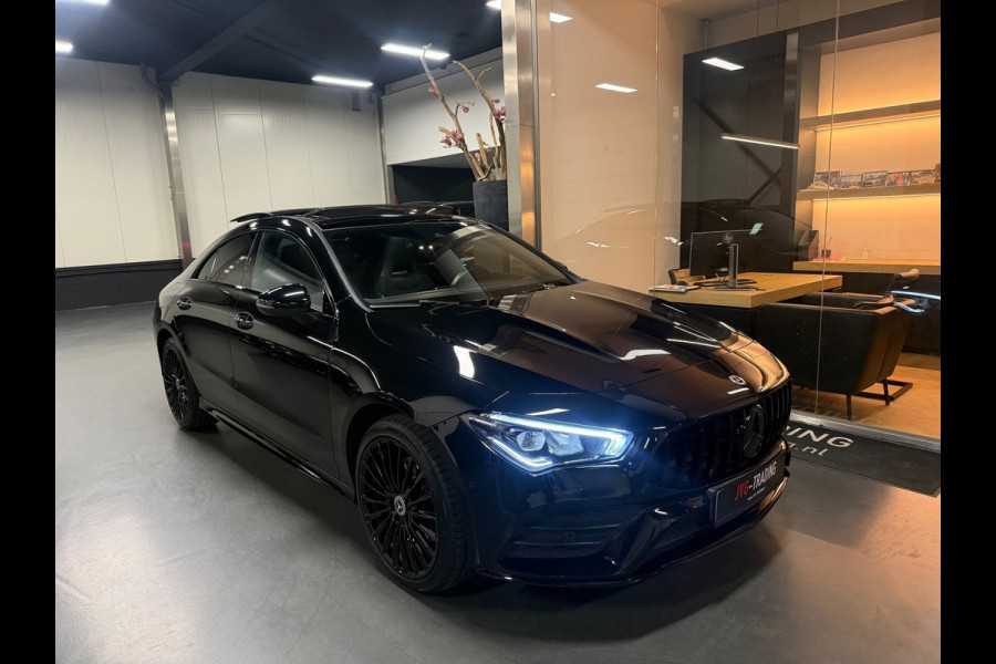 Mercedes-Benz CLA-Klasse 250 e Amg night Panorama Sfeerverl. Camera AMG-Pack