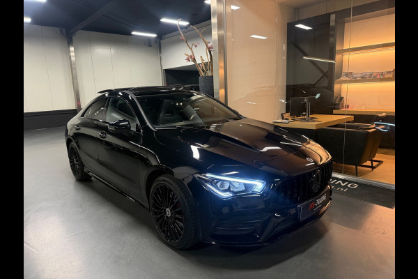 Mercedes-Benz CLA-Klasse 250 e Amg night Panorama Sfeerverl. Camera AMG-Pack