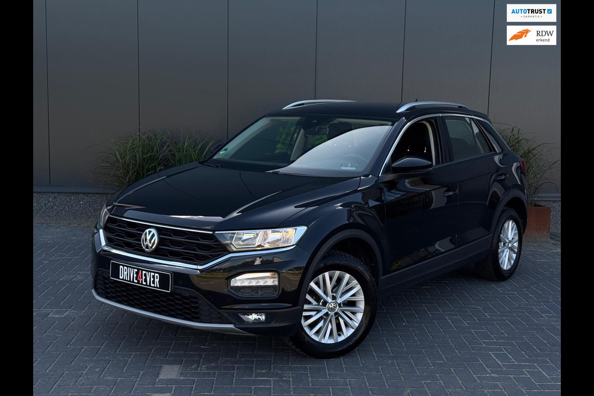 Volkswagen T-Roc 1.5 TSI Style DSG NAVI|PDC|TREKHAAK|AIRCO|MF STUUR|ELEK PAKKET