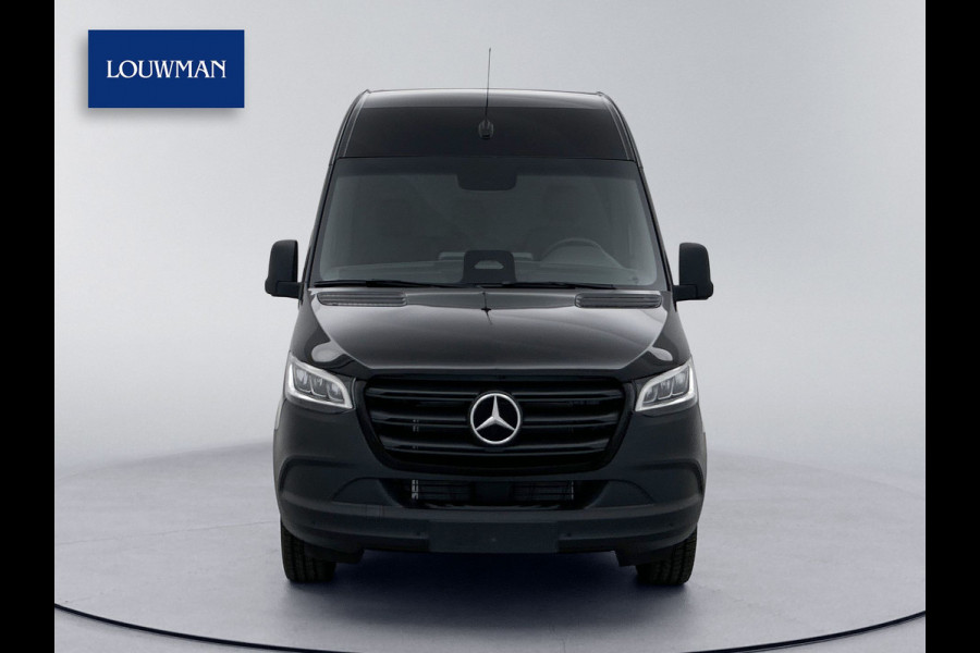 Mercedes-Benz Sprinter 317 CDI L2H2 Select Geveerde stoel Navigatie Parkeerpakket Stoelverwarming Betimmering Trekhaak 24 maanden Mercedes Certified garantie