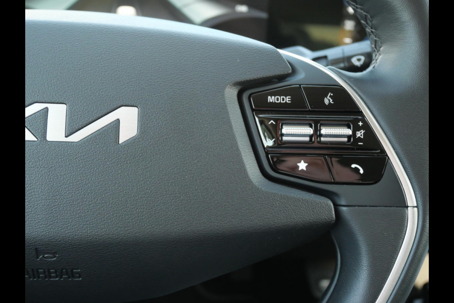 Kia Ev6 Plus AWD 77.4 kWh | 325 PK | SOH 95,6% | Trekhaak | Stoel verkoeling |