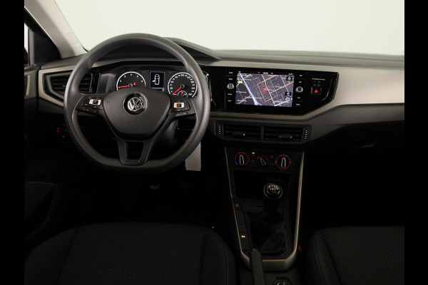 Volkswagen Polo 1.0 TSI Comfortline 95 pk | Navigatie | Parkeersensoren | Adaptieve cruise control | Apple Carplay/Android Auto |