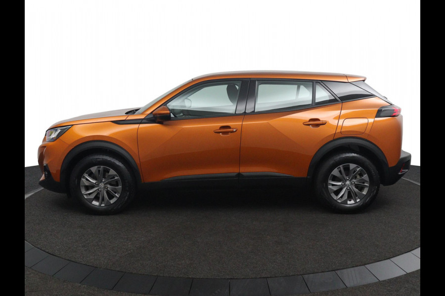 Peugeot 2008 1.2 Blue*130PK*NAVI*CAM*HAAK*ECC*CRUISE*CARPLAY
