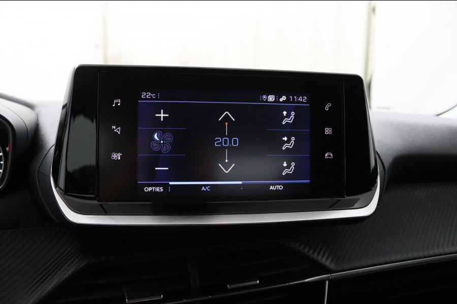 Peugeot 2008 1.2 Blue*130PK*NAVI*CAM*HAAK*ECC*CRUISE*CARPLAY