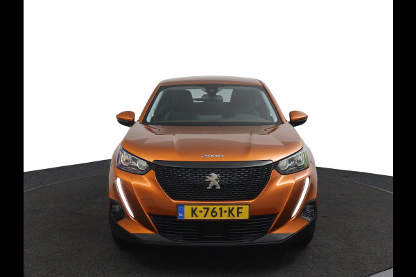 Peugeot 2008 1.2 Blue*130PK*NAVI*CAM*HAAK*ECC*CRUISE*CARPLAY