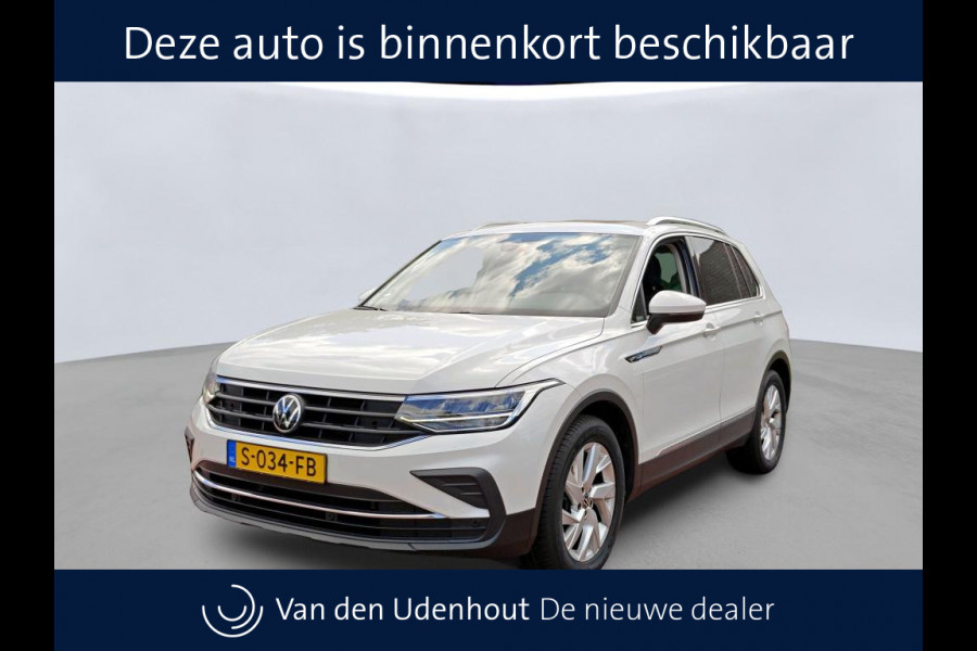 Volkswagen Tiguan 1.5 TSI 150pk DSG Life Business | Panoramadak | Wekl. trekhaak | Keyless | Stoelverwarming