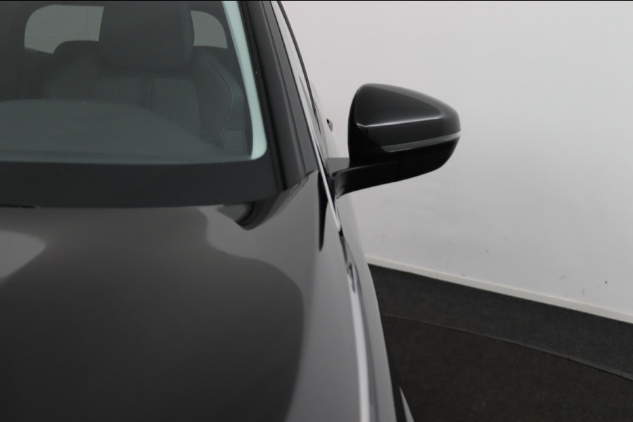 Peugeot 5008 1.2 FACELIFT*NAVI*CAM*HAAK*CRUISE*ECC*CARPLAY*7PER