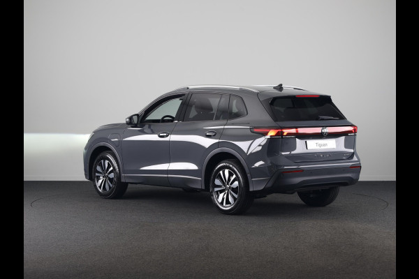 Volkswagen Tiguan Limited Edition 1.5 eHybrid 150 kW / 204 PK SUV 6 Stoelverwarming | Trekhaak | 360 camera