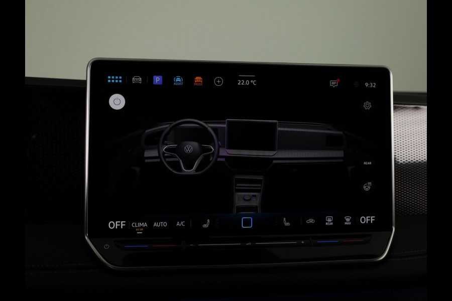 Volkswagen Tiguan Limited Edition 1.5 eHybrid 150 kW / 204 PK SUV 6 Stoelverwarming | Trekhaak | 360 camera