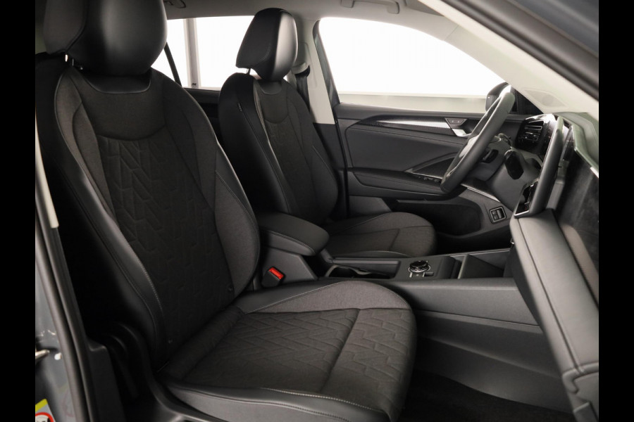 Volkswagen Tiguan Limited Edition 1.5 eHybrid 150 kW / 204 PK SUV 6 Stoelverwarming | Trekhaak | 360 camera