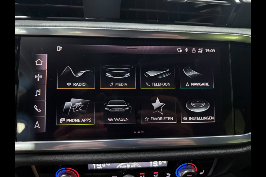 Audi Q3 Sportback 45 TFSI e 3X S-LINE BLACKLINE 20'' PANO/LEDER/SFEERVERL/E-STOELEN/SONOS/CAM/ADAPT-CR///