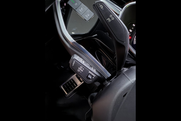 Audi Q3 Sportback 45 TFSI e 3X S-LINE BLACKLINE 20'' PANO/LEDER/SFEERVERL/E-STOELEN/SONOS/CAM/ADAPT-CR///