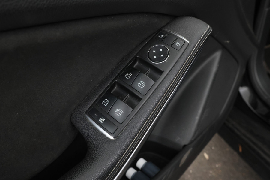 Mercedes-Benz A-Klasse 180 Business Solution AMG automaat! kanon!!