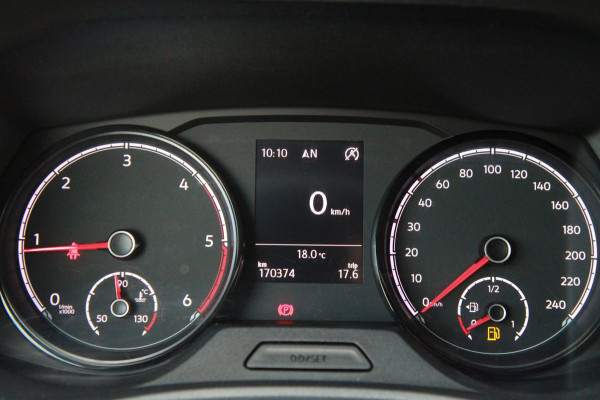 Volkswagen Transporter 2.0 TDI L2H1 Comfort / Navi / App connect / Cruise / Trekhaak