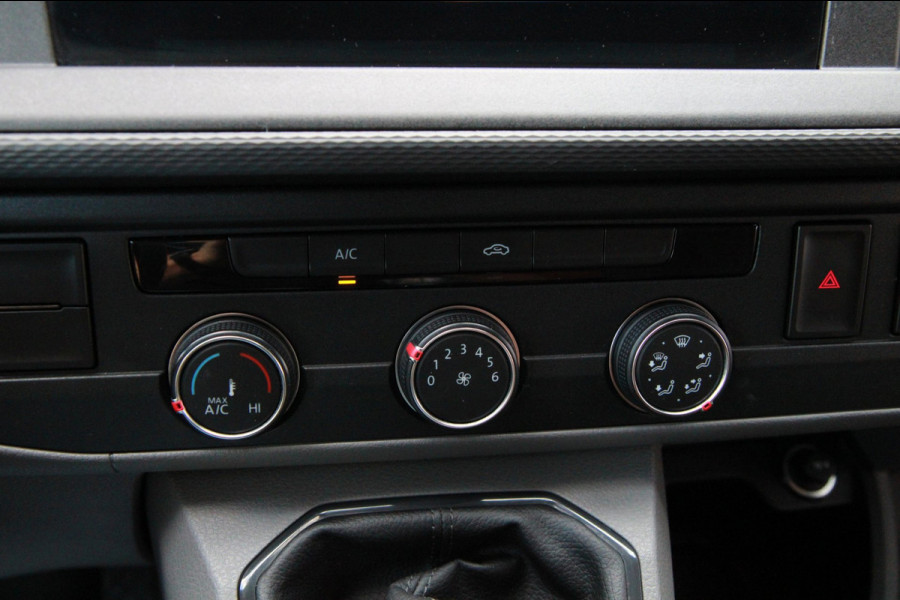 Volkswagen Transporter 2.0 TDI L2H1 Comfort / Navi / App connect / Cruise / Trekhaak