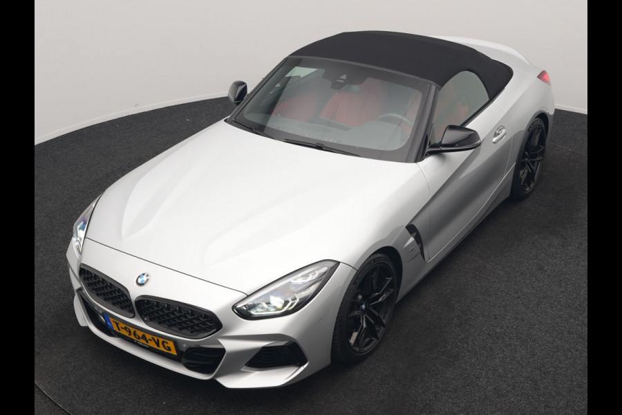 BMW Z4 Roadster M40i M Sport 340pk Dealer O.H. | Adaptive Cruise | Camera | Harman / Kardon | Lederen Sportstoelen Memory & Verwarmd | Adaptief Onderstel | Sfeerverlichting | Stuur Verwarmd | 19"L.M | Apple Carplay | Virtual | Navigatie |
