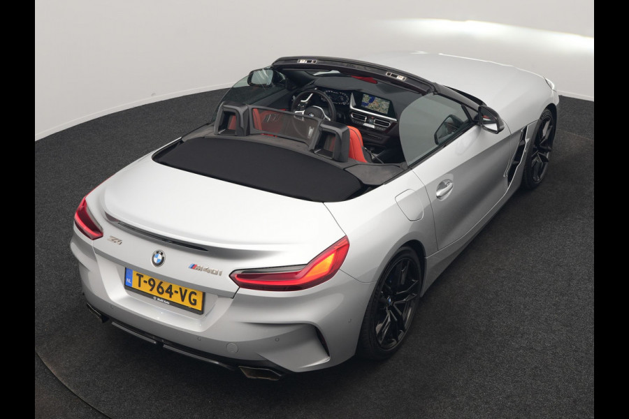 BMW Z4 Roadster M40i M Sport 340pk Dealer O.H. | Adaptive Cruise | Camera | Harman / Kardon | Lederen Sportstoelen Memory & Verwarmd | Adaptief Onderstel | Sfeerverlichting | Stuur Verwarmd | 19"L.M | Apple Carplay | Virtual | Navigatie |