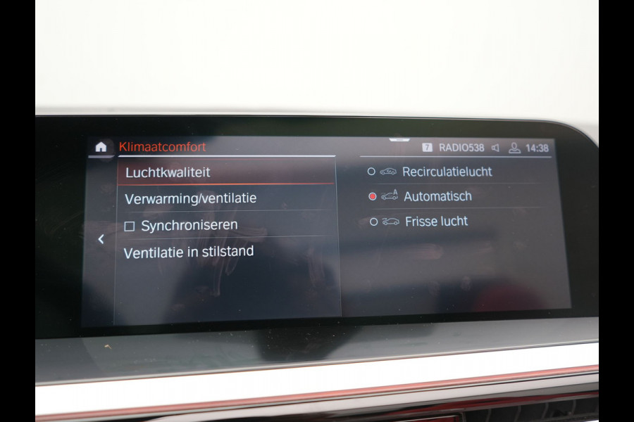 BMW Z4 Roadster M40i M Sport 340pk Dealer O.H. | Adaptive Cruise | Camera | Harman / Kardon | Lederen Sportstoelen Memory & Verwarmd | Adaptief Onderstel | Sfeerverlichting | Stuur Verwarmd | 19"L.M | Apple Carplay | Virtual | Navigatie |