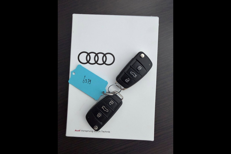 Audi Q3 Sportback 45 TFSI e 3X S-LINE BLACKLINE 20'' PANO/LEDER/SFEERVERL/E-STOELEN/SONOS/CAM/ADAPT-CR///