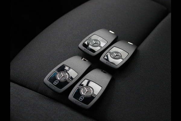 Mercedes-Benz Sprinter 419 L2H2 Led Distronic MAK Safari Sidebars 360 Graden Camera Navigatie Softclose Schuifdeur