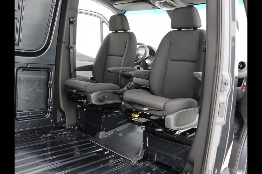 Mercedes-Benz Sprinter 419 L2H2 Led Distronic MAK Safari Sidebars 360 Graden Camera Navigatie Softclose Schuifdeur