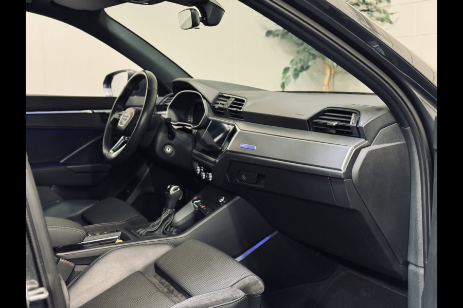 Audi Q3 35 TFSI S Line 2x | 20" | Panorama | 1e Eig. | Org.NL