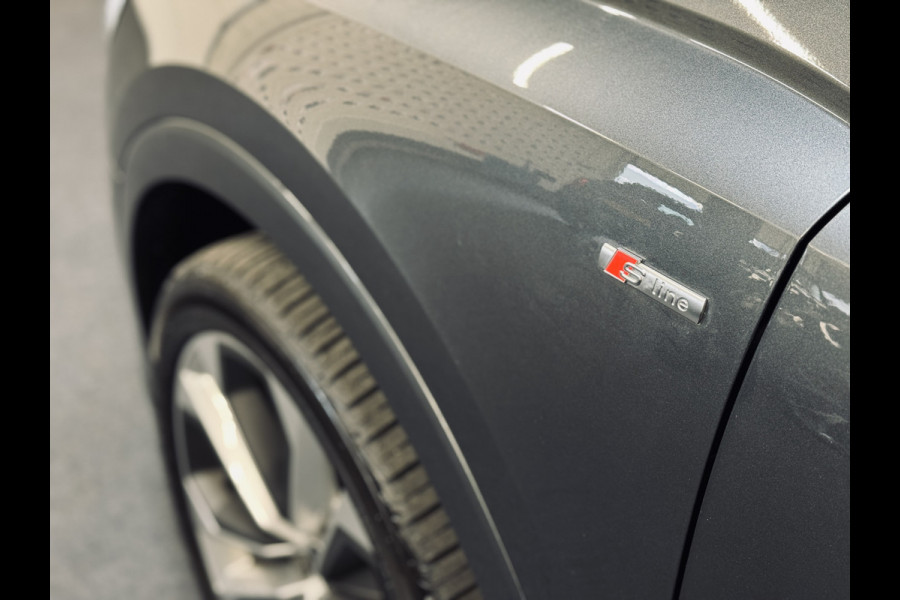 Audi Q3 35 TFSI S Line 2x | 20" | Panorama | 1e Eig. | Org.NL