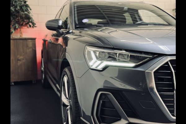 Audi Q3 35 TFSI S Line 2x | 20" | Panorama | 1e Eig. | Org.NL
