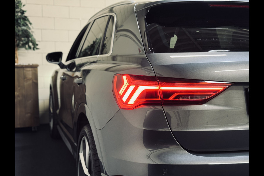 Audi Q3 35 TFSI S Line 2x | 20" | Panorama | 1e Eig. | Org.NL