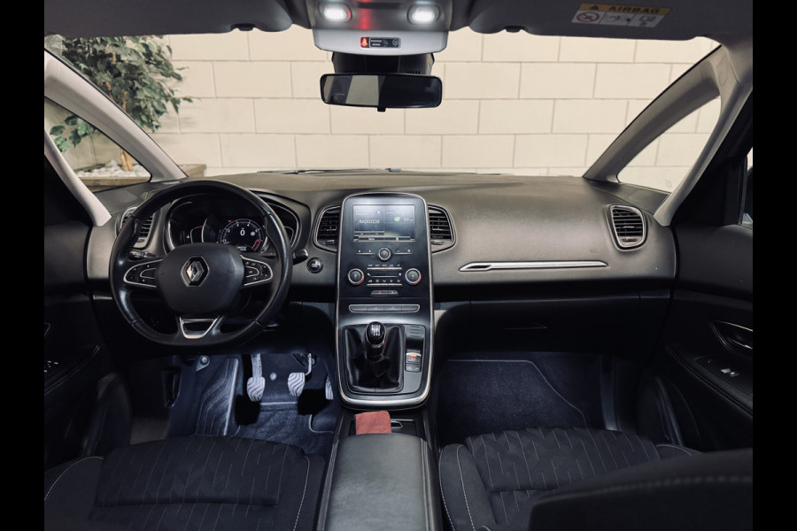 Renault Grand Scénic 1.3 TCe Limited 7p. | Trekhaak | NAP | CarPlay