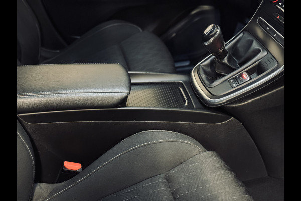 Renault Grand Scénic 1.3 TCe Limited 7p. | Trekhaak | NAP | CarPlay