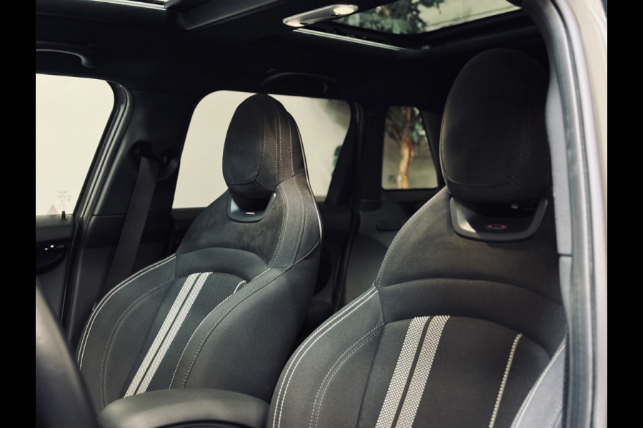 MINI 5-deurs 1.5 Cooper John Cooper Works | Panorama | harman/kardon | LED
