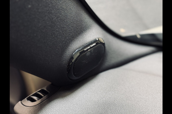 MINI 5-deurs 1.5 Cooper John Cooper Works | Panorama | harman/kardon | LED