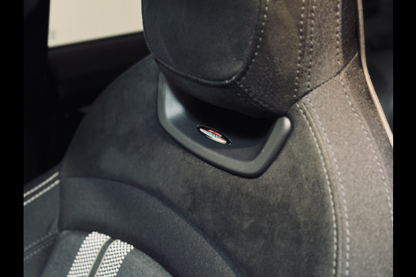 MINI 5-deurs 1.5 Cooper John Cooper Works | Panorama | harman/kardon | LED