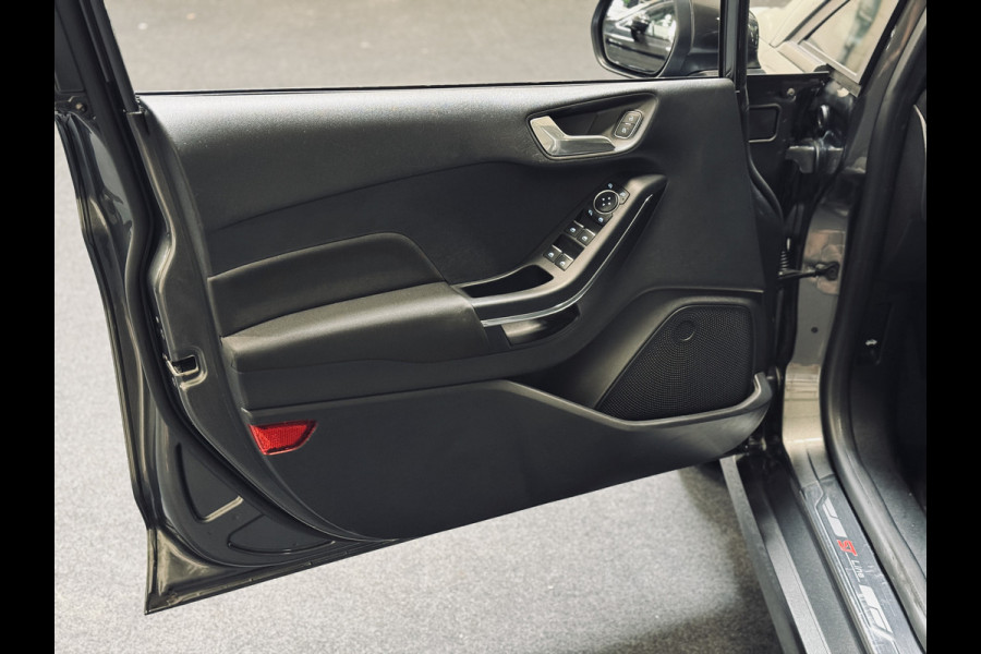 Ford Fiesta 1.0 EB 125PK ST-Line | 18" | LED | Winter