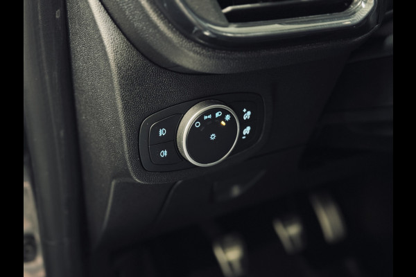 Ford Fiesta 1.0 EB 125PK ST-Line | 18" | LED | Winter