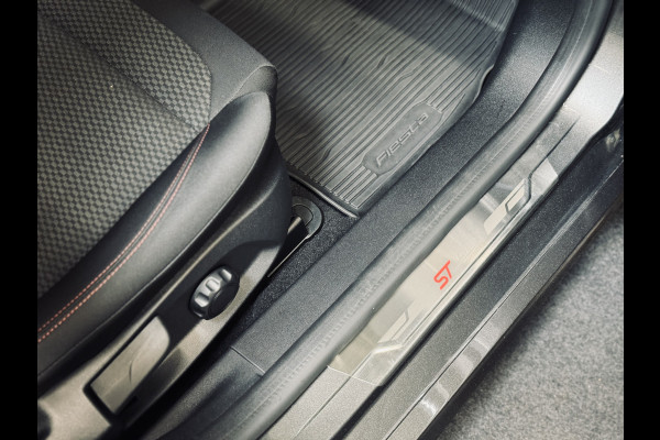 Ford Fiesta 1.0 EB 125PK ST-Line | 18" | LED | Winter