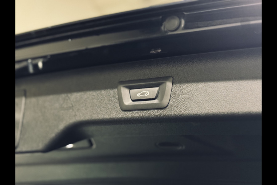 BMW 5 Serie Touring 530i High Exe. M-Sport | Panorama | Comf.Stoel | CarPlay