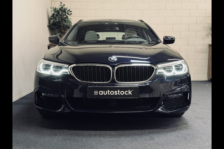 BMW 5 Serie Touring 530i High Exe. M-Sport | Panorama | Comf.Stoel | CarPlay
