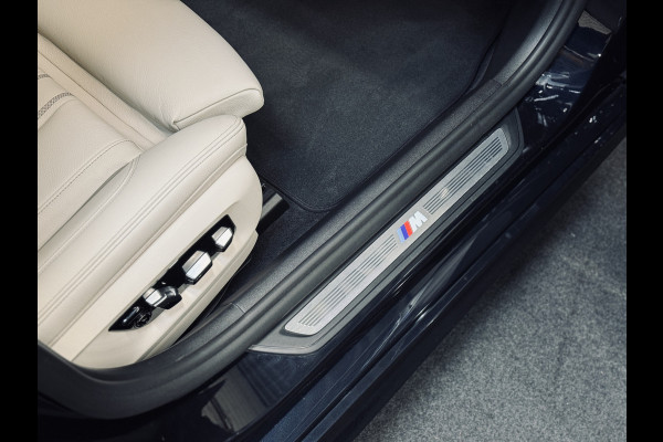 BMW 5 Serie Touring 530i High Exe. M-Sport | Panorama | Comf.Stoel | CarPlay