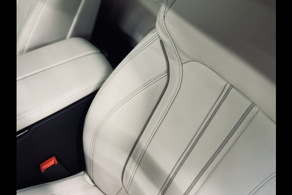 BMW 5 Serie Touring 530i High Exe. M-Sport | Panorama | Comf.Stoel | CarPlay