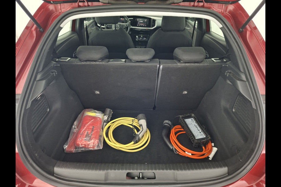 Opel Mokka-e Edition 50 kWh [3-Fase-11kW] {SoH-90%} (INCL-BTW) *HEATPUMP | DIGI-COCKPIT | FULL-LED | COMFORTSEATS | KEYLESS | DAB+ | ECC | CRUISE | 16''ALU*