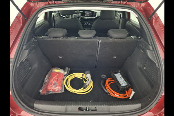 Opel Mokka-e Edition 50 kWh [3-Fase-11kW] {SoH-90%} (INCL-BTW) *HEATPUMP | DIGI-COCKPIT | FULL-LED | COMFORTSEATS | KEYLESS | DAB+ | ECC | CRUISE | 16''ALU*