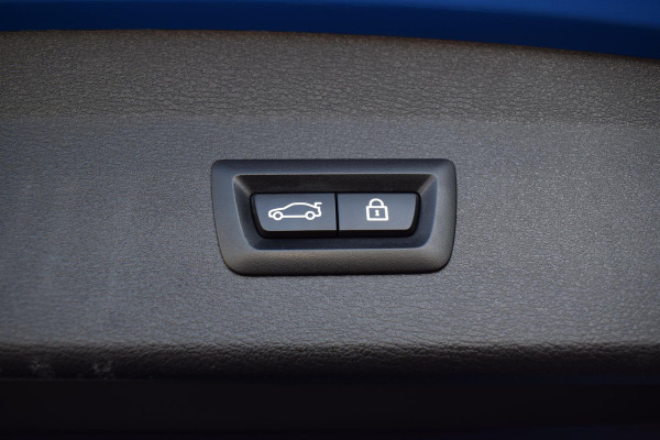 BMW X1 xDrive25e eDrive Edition | M-Sport | Trekhaak | Pano | CarPlay
