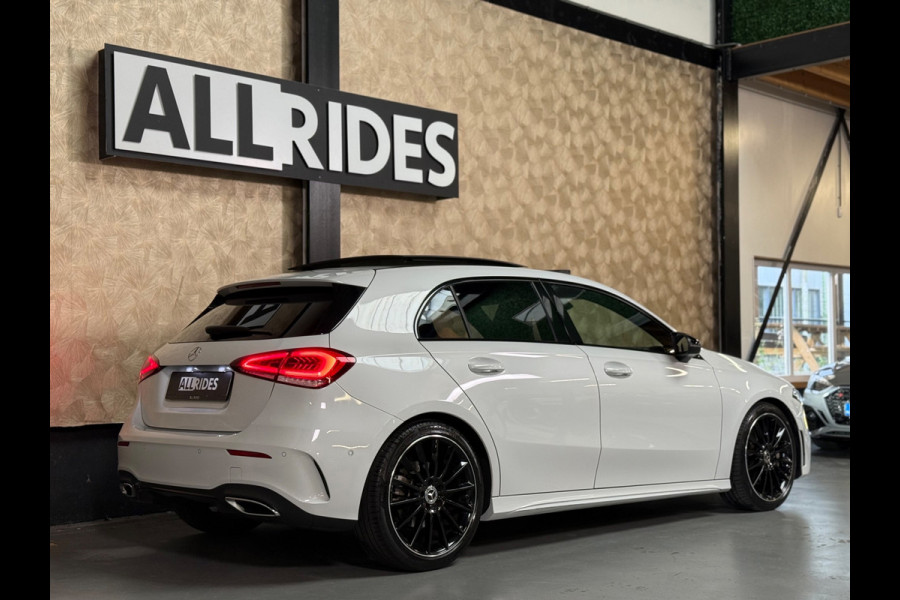 Mercedes-Benz A-Klasse 250 Premium Plus Amg | Pano | Trekhaak | Sfeerverlichting | Camera | Carplay | Stoelverwarming