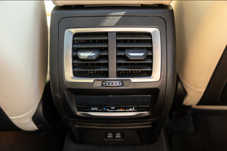 BMW iX3 High Executive 80 kWh Soh 99% I M Pakket I Panoramadak I Trekhaak I Harman Kardon I Adaptive Cruise I 360 Camera I Android